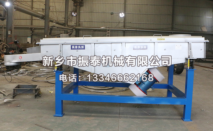 電解質(zhì)破碎料直線振動(dòng)篩價(jià)格多錢一臺(tái)？